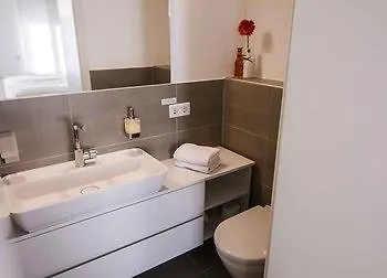 **** Aparthotel Helvetia Suites Düsseldorf Germania