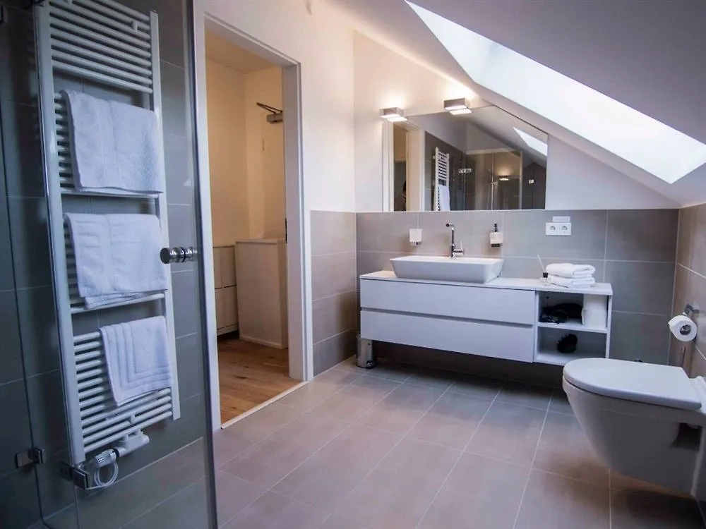 Aparthotel Helvetia Suites Dusseldorf