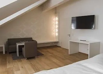 Aparthotel Helvetia Suites Dusseldorf